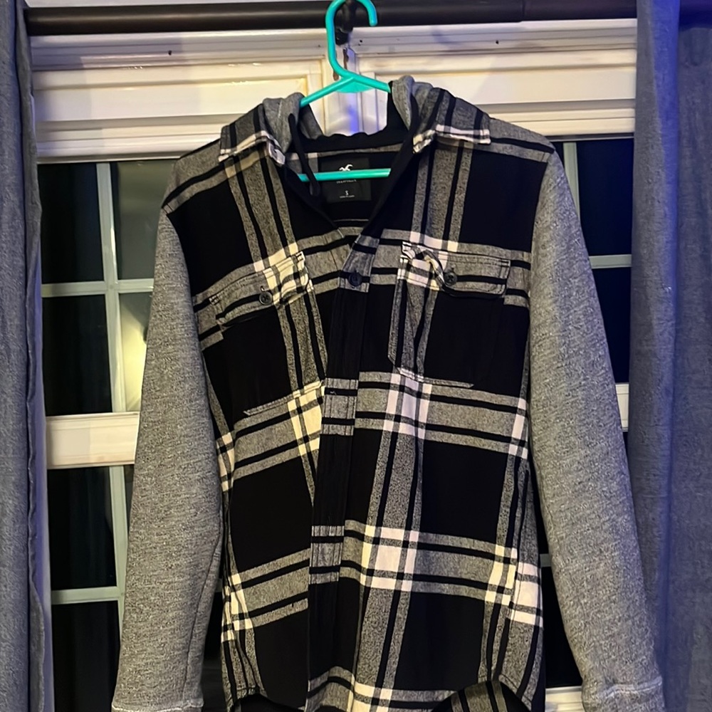 Hooded Hollister flannel.